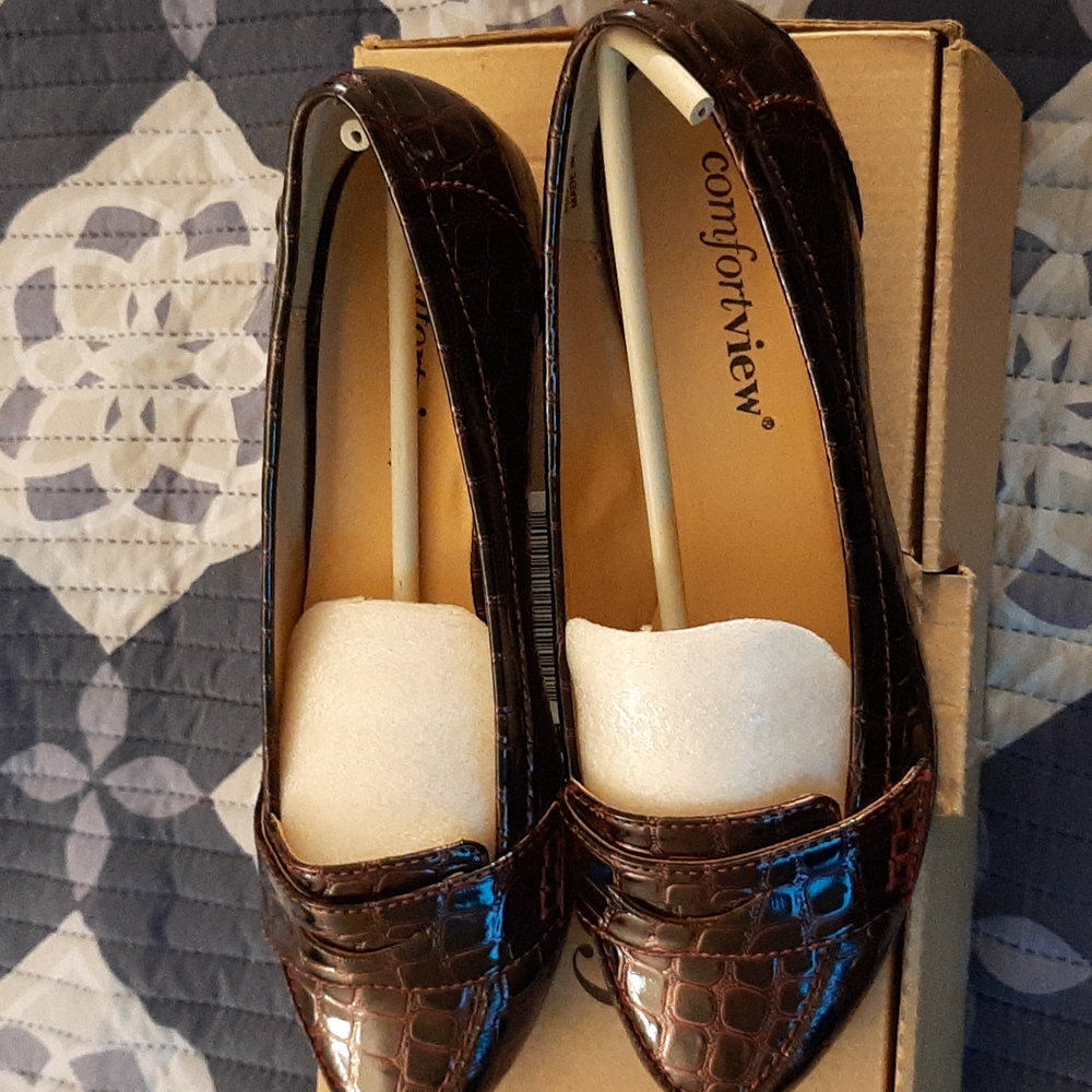 Wine loafer